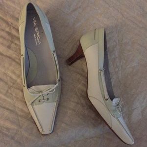 Via Spiga White /Mint Green Kitten Heel Pumps